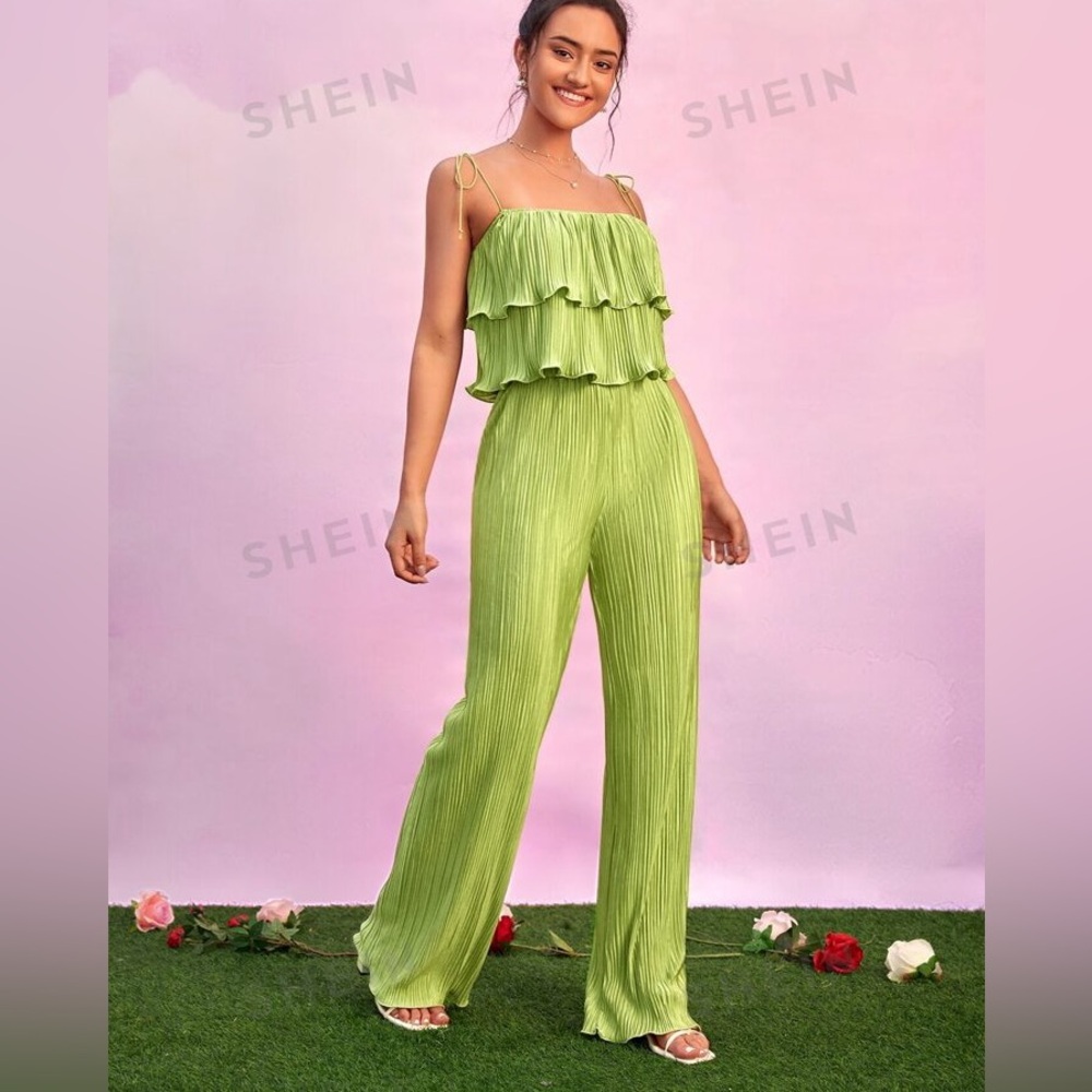SHEIN BAE Ruffle Trim Cami Top & Flare Leg Pants Set